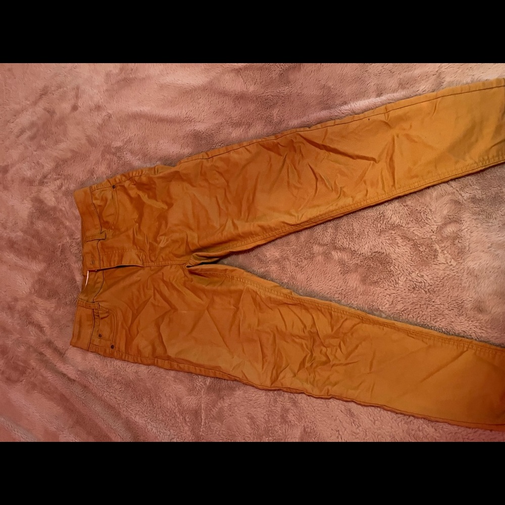 Yellow pants